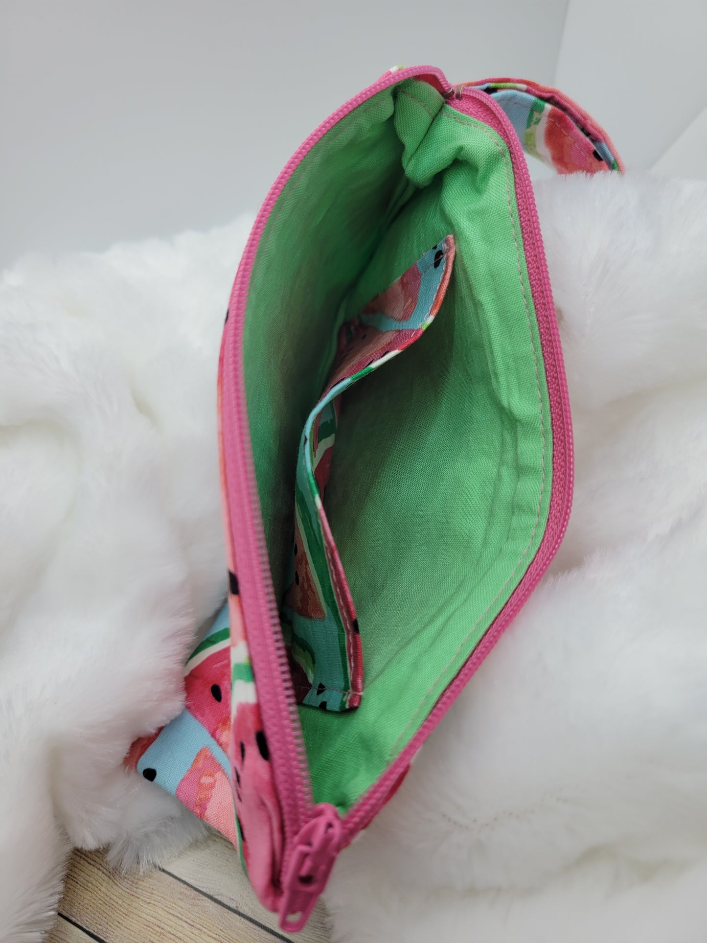 Hello Summer Wristlet Purse