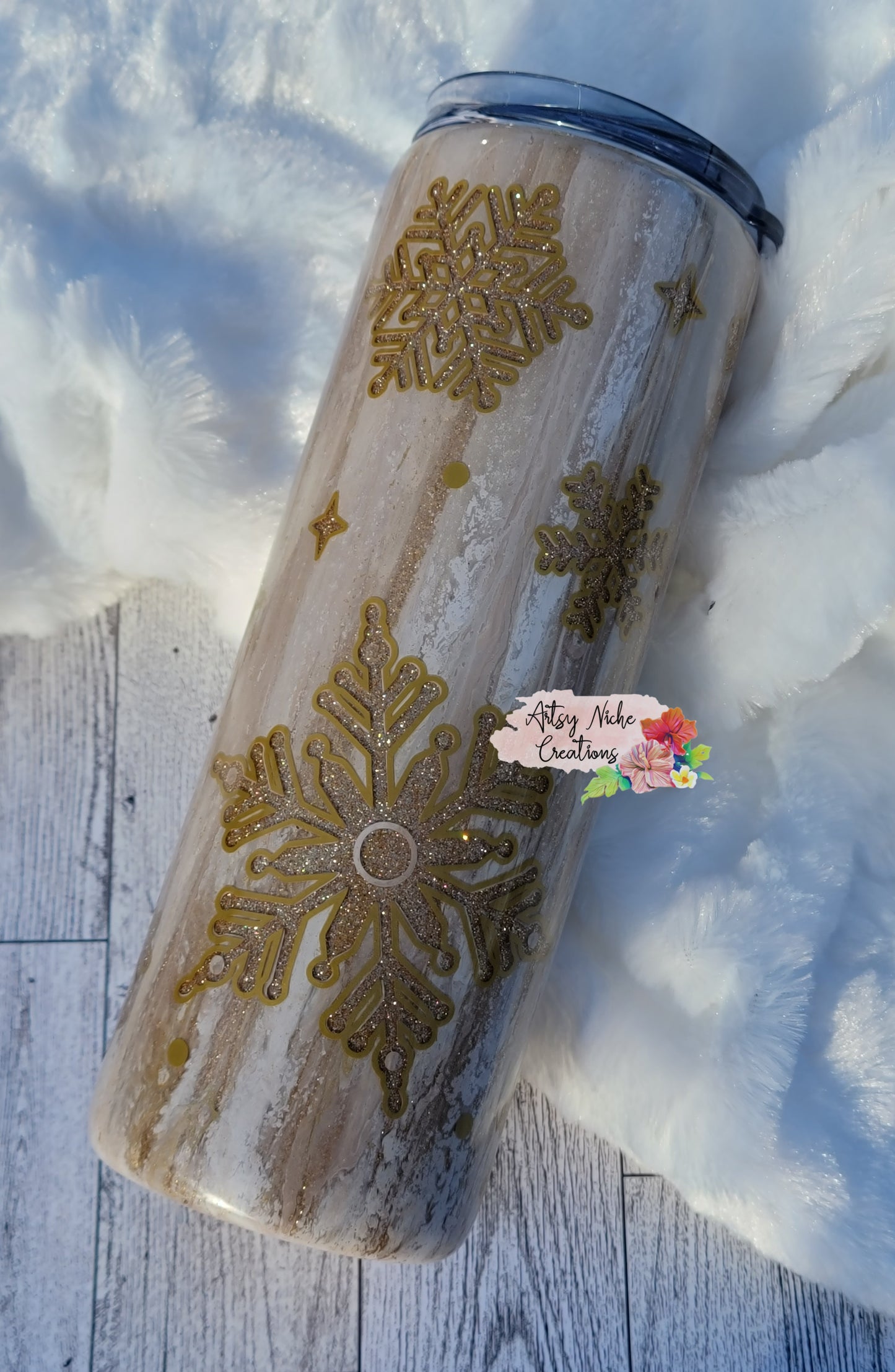 20 oz Gold Dirty Pour Peekaboo Snowflake Epoxy Tumbler