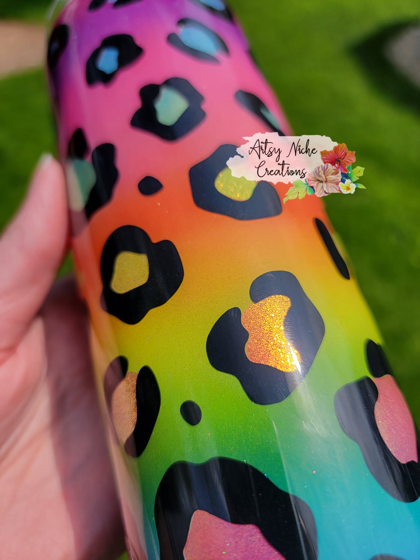 20 oz Double Airbrush Peekaboo Leopard Epoxy Tumbler