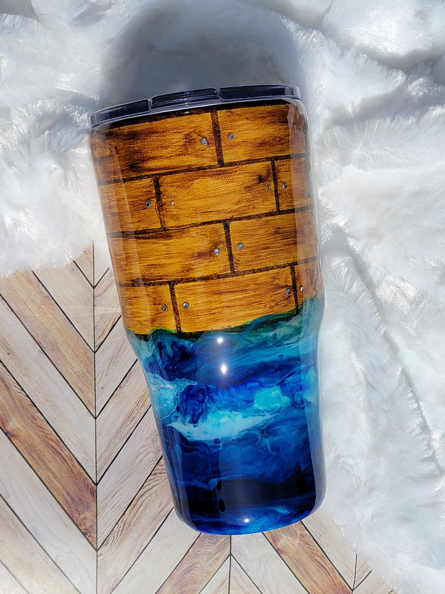 27 oz I Run a Tight Shipwreck Epoxy Tumbler