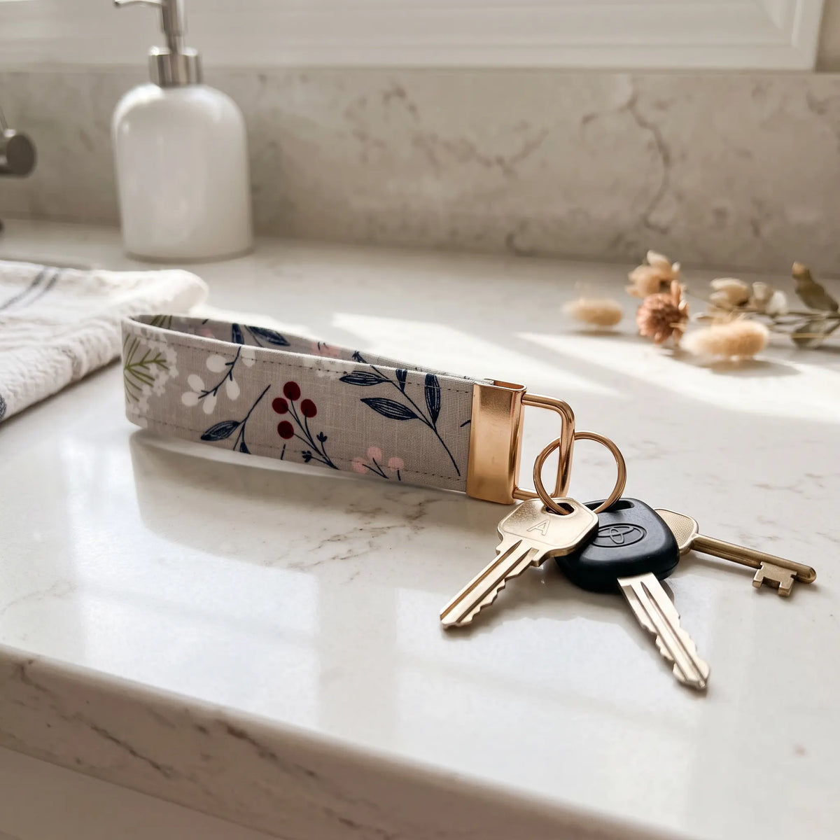 Gray Botanical Floral Keychain Wristlet