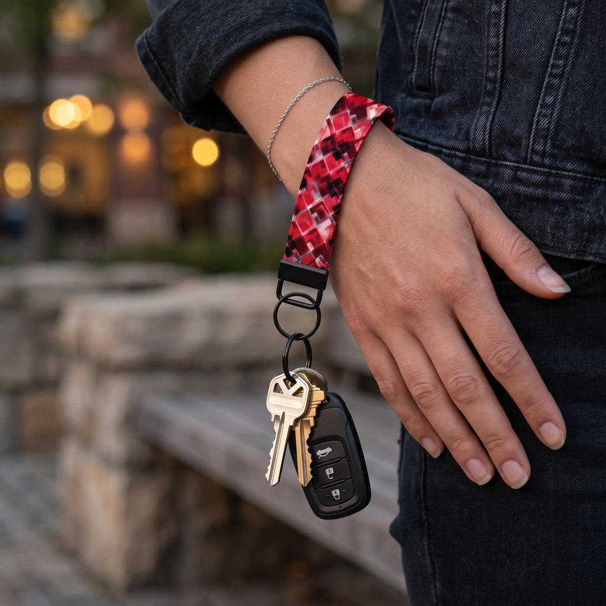 Red Geometric Diamond Keychain Wristlet