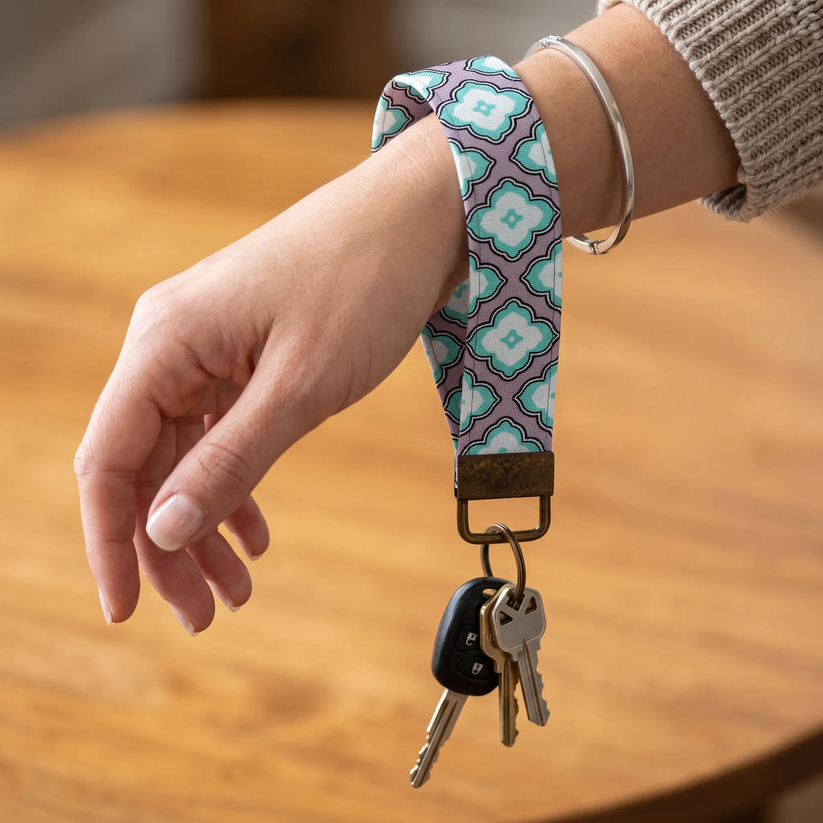 Geometric Quatrefoil Keychain Wristlet