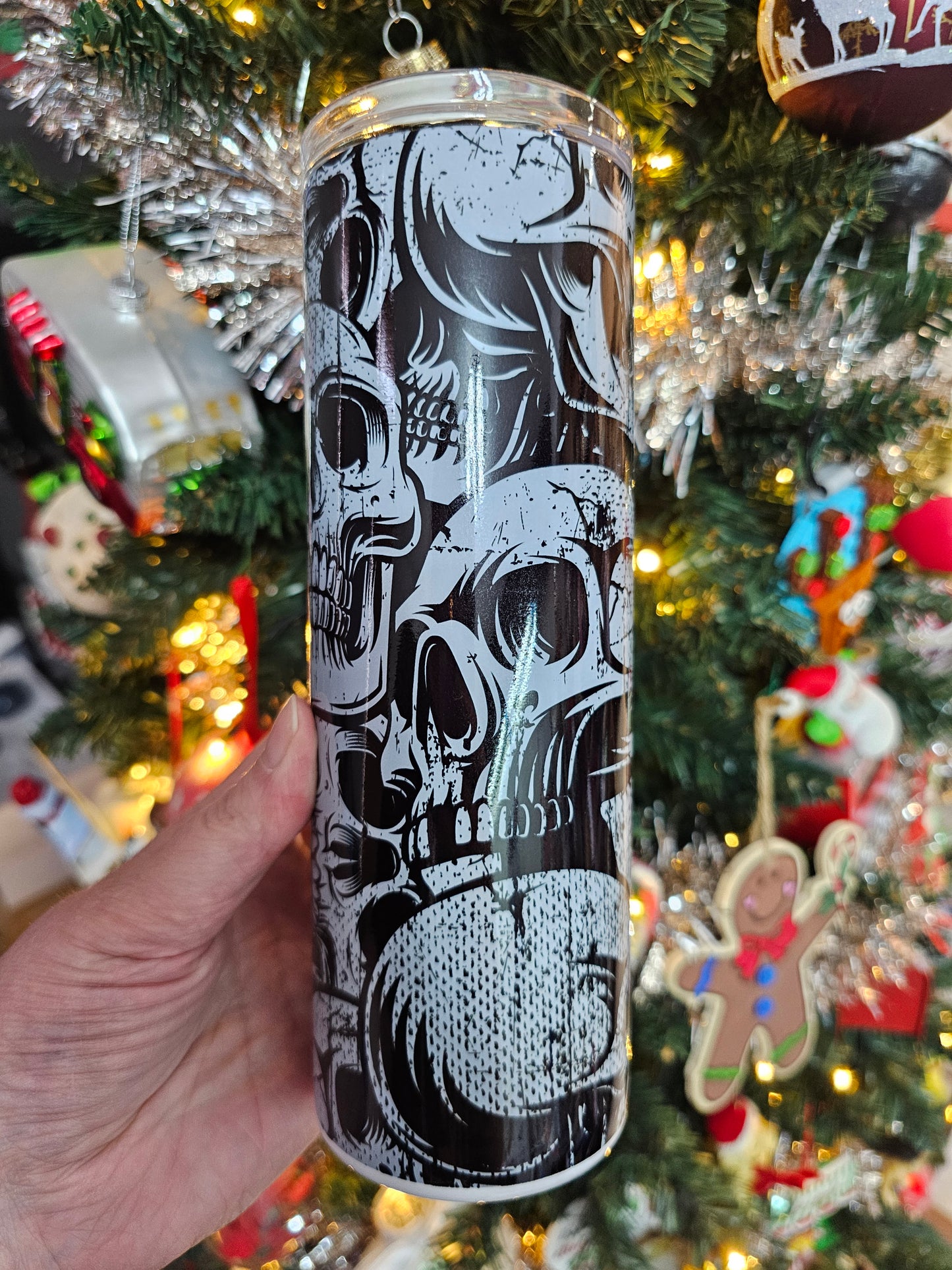 20 oz Skinny Grey Skull Sublimation Tumbler - Imperfect